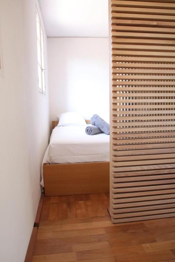 Apartment T2 Dans Une Au Coeur Du Brusc *